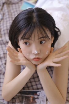赵薇被泼事件